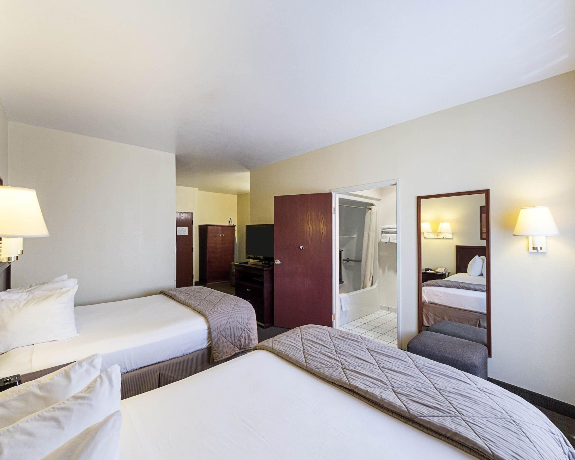 Comfort Inn & Suites קרוויל מראה חיצוני תמונה